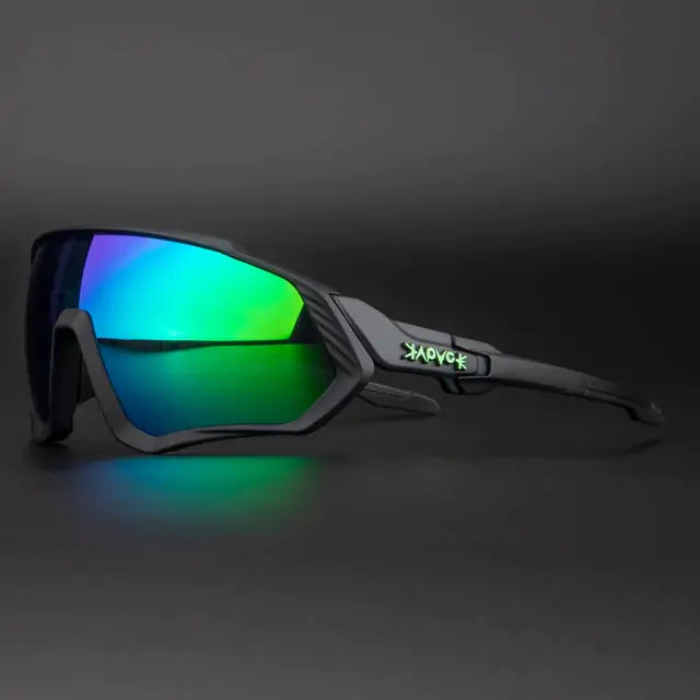 04 / 5 Lens