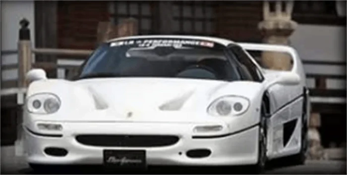 DMH 1:64 F50 Resin Model Car