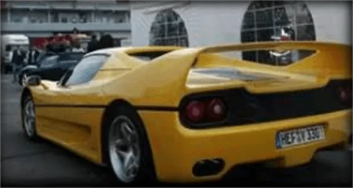 DMH 1:64 F50 Resin Model Car