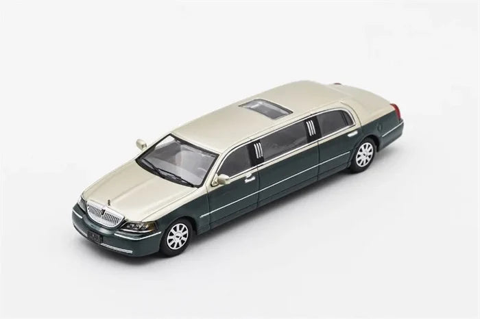 GCD 1:64 Lincoln Town Car Mk3 FN145 SilverBlue/GoldGreen  LHD Diecast Model Car