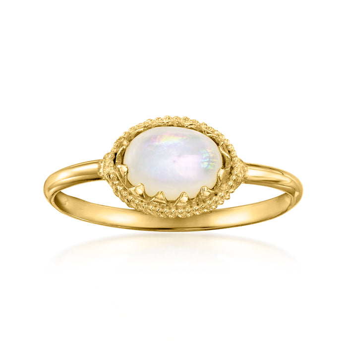 14kt yellow gold ring with round mother-of-pearl and milgrain bezel, scalloped edge
