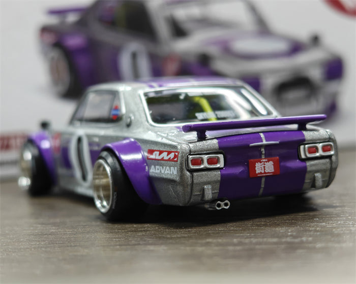 Kaido House x MINI GT 1:64 Skyline GT-R (KPGC10) Kaido Works V1 Diecast Model Car