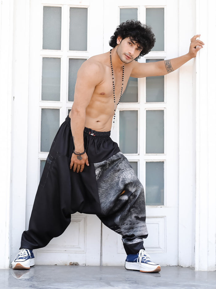 Men's Black King Lion Print Harem Pants Back View - Baggy Aladdin Dance Pants H76 Enimane