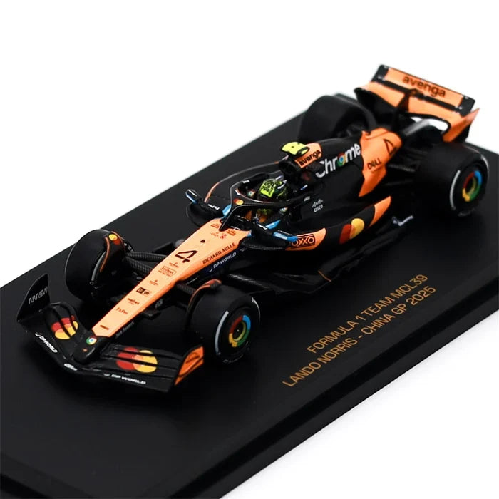 MINICHAMPS 1:64 TEAM MCL39 Model Car