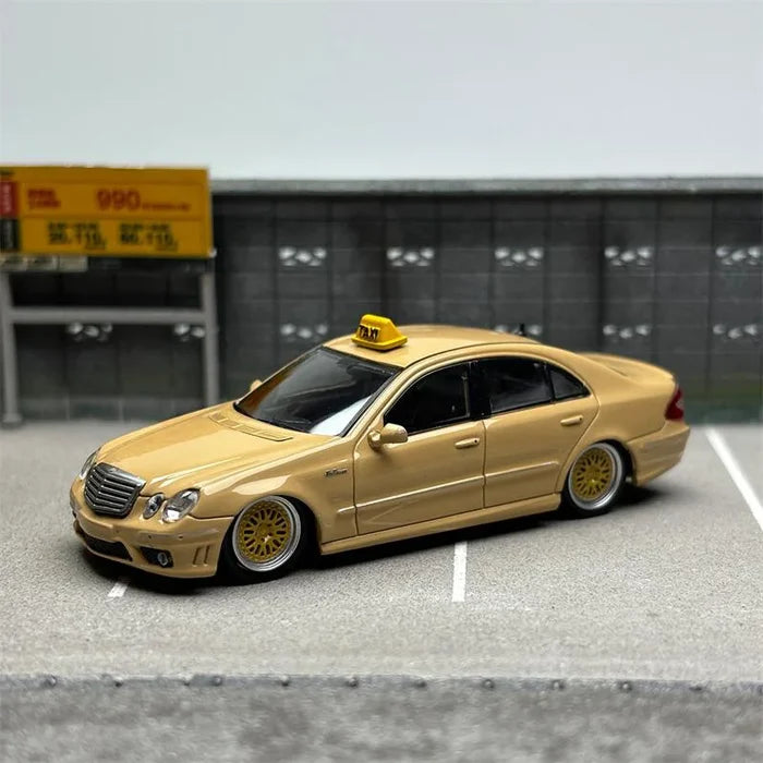 MK MODEL 1:64 E63 W211 Taxi Yellow Diecast Model Car