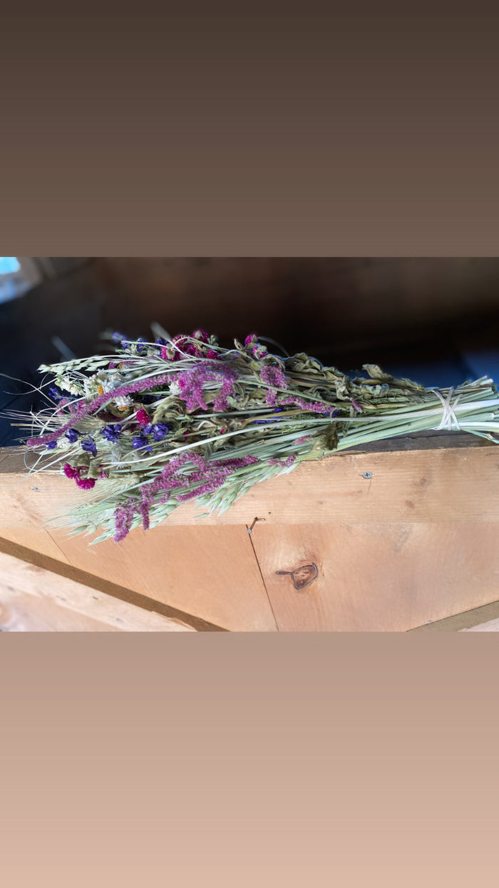 Pink Grasslands dried bouquet