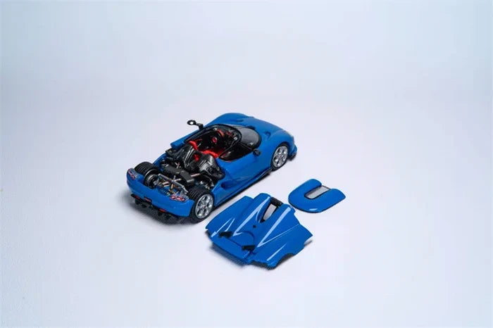 Rhino Model 1:64 CC850 Blue Limited499 Diecast Model Car