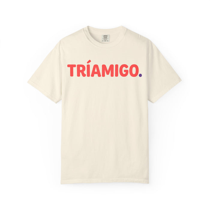 Tríamigo Graphic Tee — Bold Spanish Friendship T-Shirt