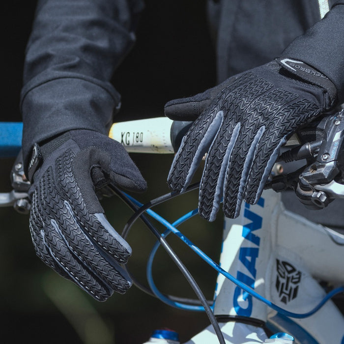 Triathlon Touch Screen Cycling Gloves - Food & Beverages - lifestyle view