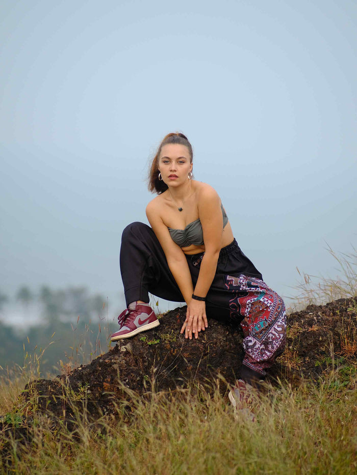 Women's Boho Rage Flare Hippy Balloon Harem Pants for Travel Dance Yoga image 3