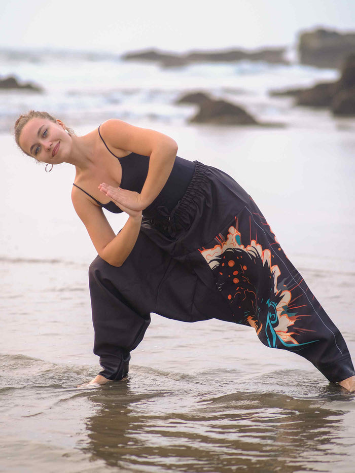 Women's Nomad Elegance Hippy Black Harem Pants Aladdin Balloon Pyjamas For Travel image 5