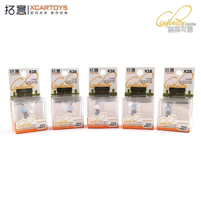 Xcartoys 1:64 Hong Kong patrolman Diorama Set Model Collection Miniature Gifts