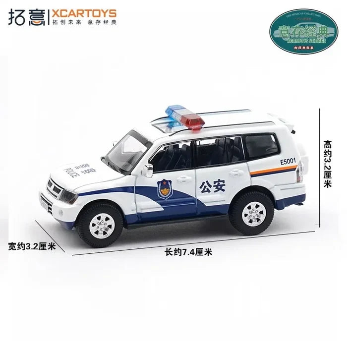 Xcartoys 1:64 Pajero Gen.3 Police Diecast Model Car